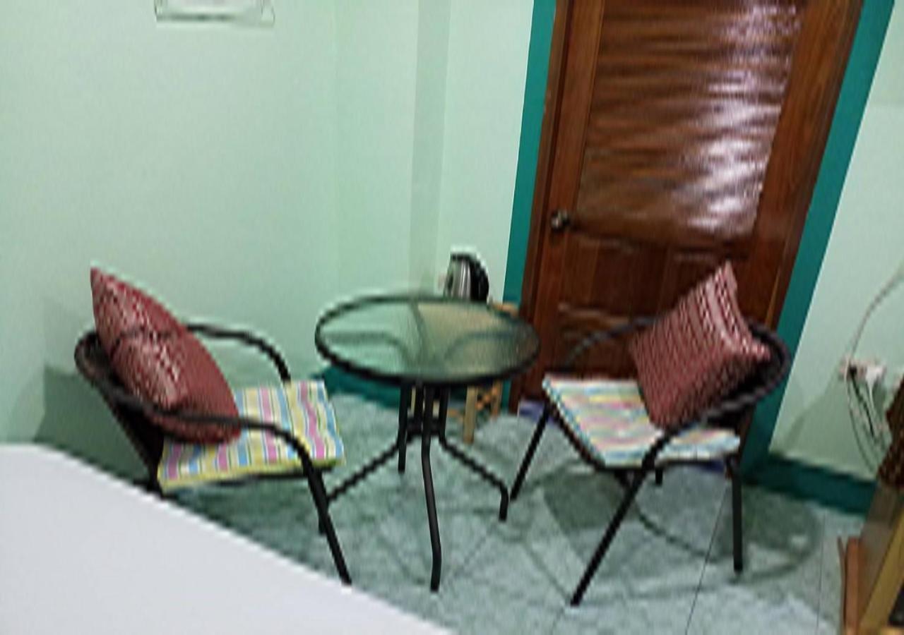 Rung Tawan Hostel Kata Beach  Exterior photo